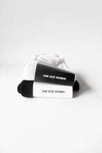 Lade das Bild in den Galerie-Viewer, A-Socken